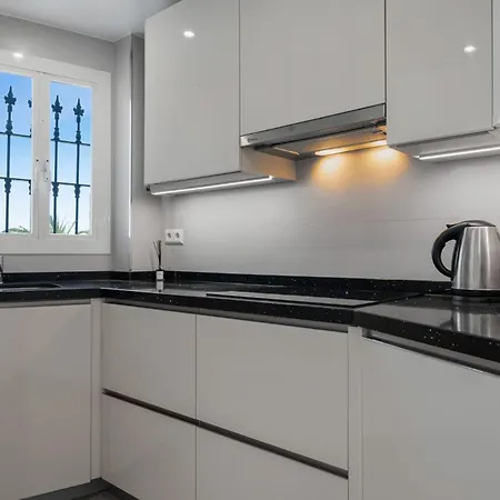 Elviria Del Sol Apartment Marbella